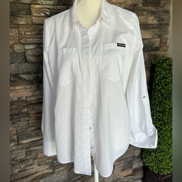 Calvin Klein White Casual Button Down Shirt with Textured Fabric - Picture 5 of 10